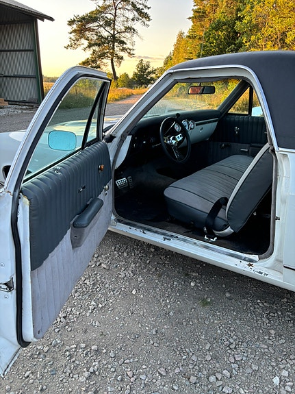 Chevrolet El Camino 5 of 5