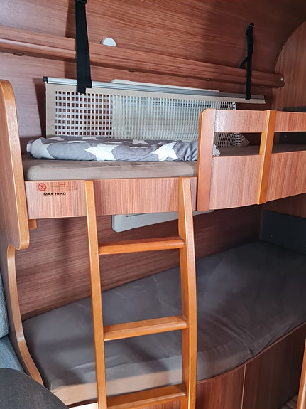 Adria Alpina 663UK 8 of 10