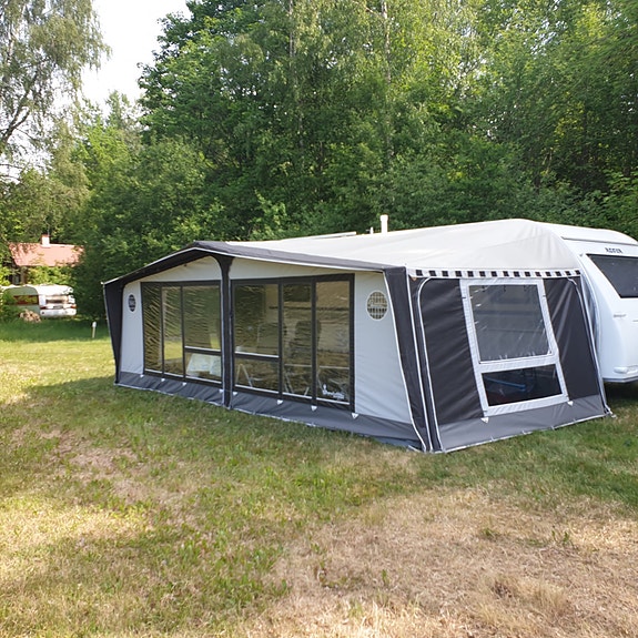 Adria Alpina 663UK 2 of 10