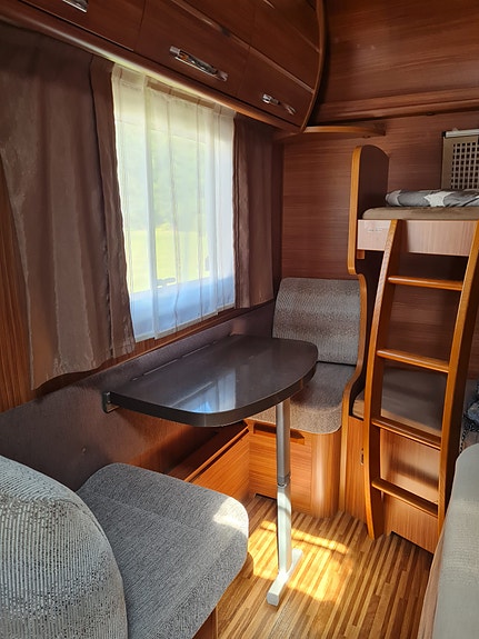 Adria Alpina 663UK 7 of 10