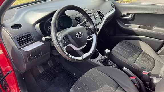 Kia Picanto 9 of 9