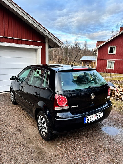 Volkswagen Polo 3 of 5