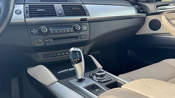 BMW X6 15 of 17