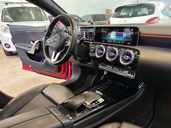 Mercedes-Benz CLA200 d 20 of 20