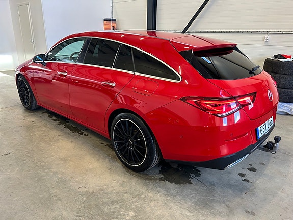 Mercedes-Benz CLA200 d 2 of 20