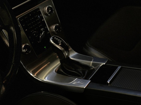 Volvo V60 27 of 27