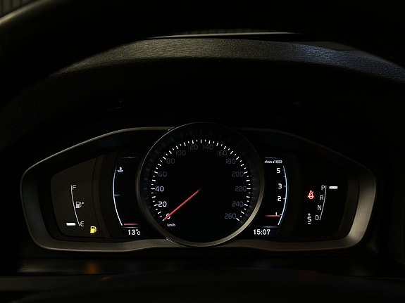 Volvo V60 18 of 27