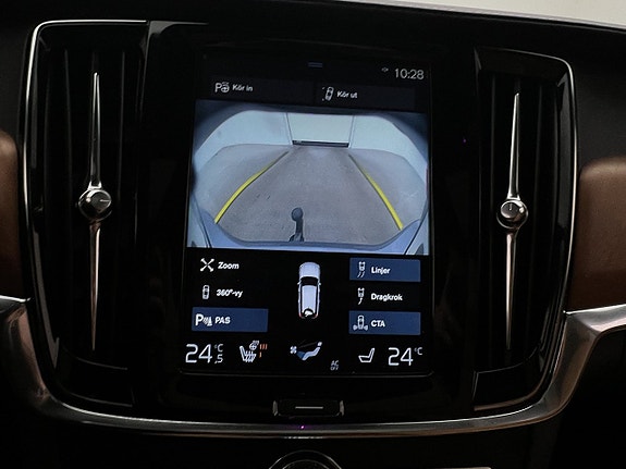Volvo V90 22 of 30
