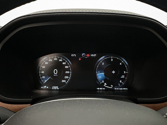 Volvo V90 17 of 30