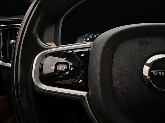 Volvo V90 15 of 30