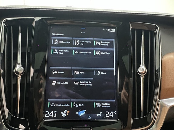 Volvo V90 25 of 30