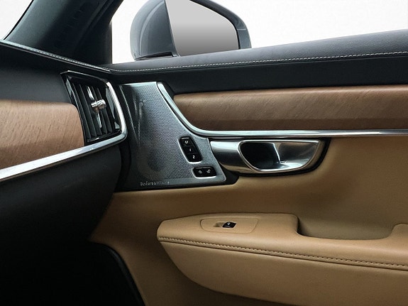 Volvo V90 28 of 30