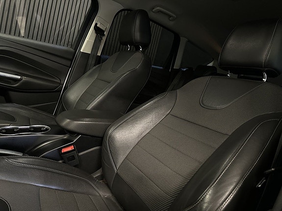 Ford Kuga 15 of 27