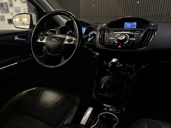 Ford Kuga 20 of 27