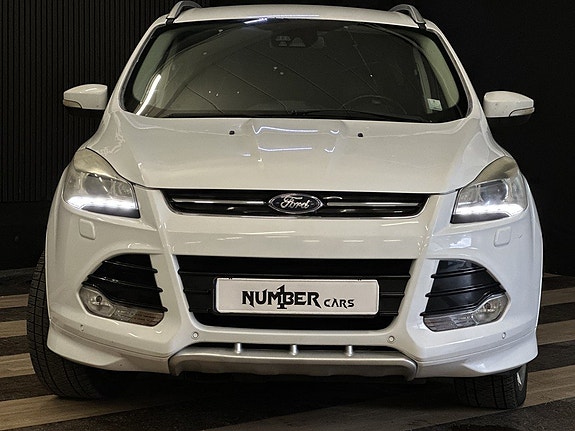 Ford Kuga 4 of 27