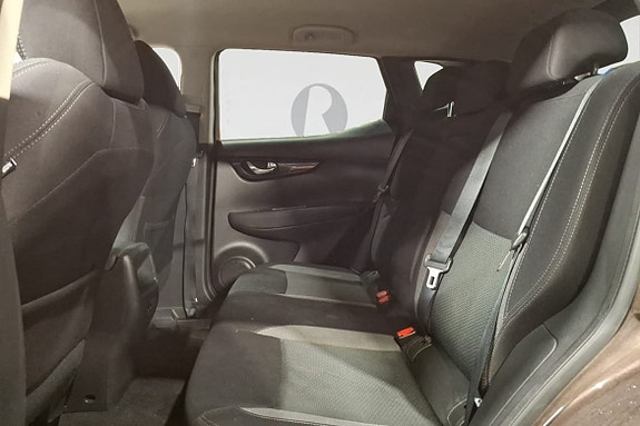 Nissan Qashqai 14 of 17