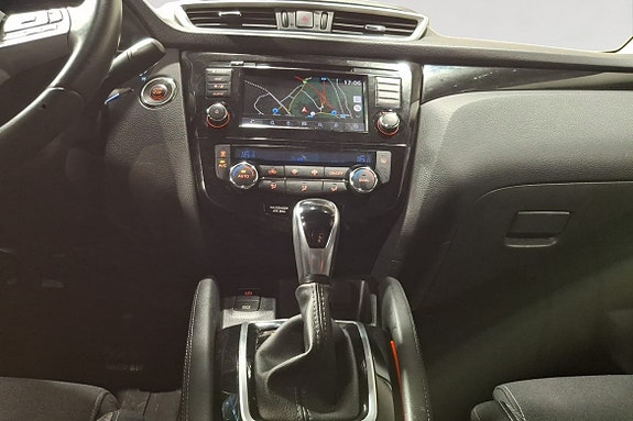 Nissan Qashqai 12 of 17
