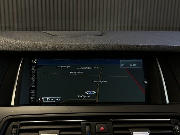 BMW 530d 18 of 27