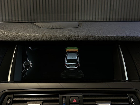 BMW 530d 16 of 27