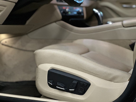 BMW 530d 25 of 27