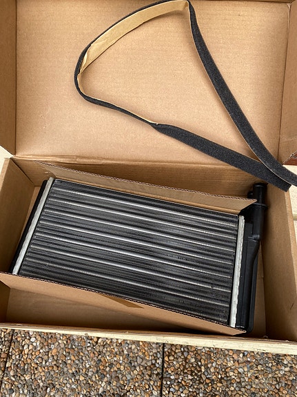Product image 11 of 63