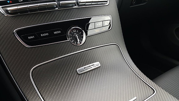 Mercedes-Benz C63 18 of 28