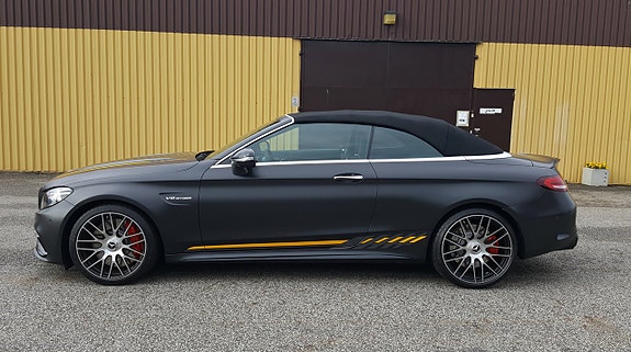 Mercedes-Benz C63 26 of 28