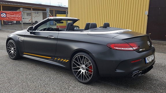 Mercedes-Benz C63 22 of 28