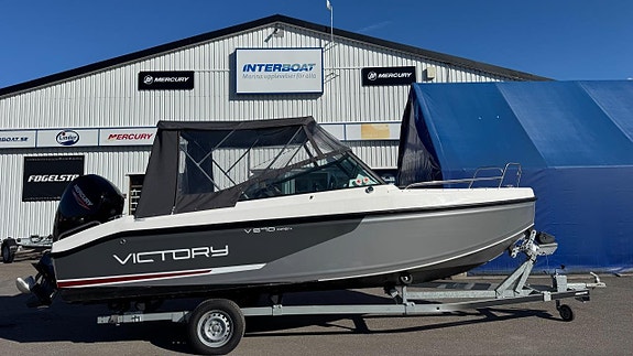 Victory 570 Open Mercury F150 - 2024 - 30 km/h vagn