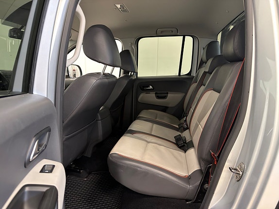Volkswagen Amarok 13 of 22