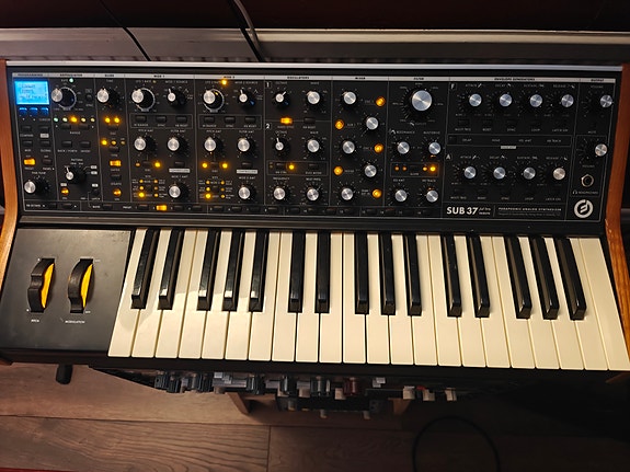 Product image 6 of 7