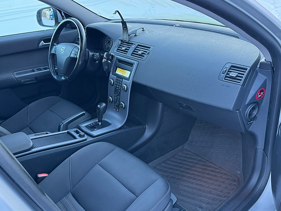 Volvo V50 8 of 11