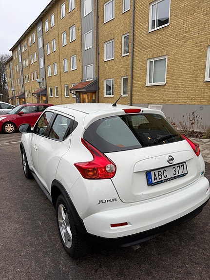 Nissan Juke 4 of 5