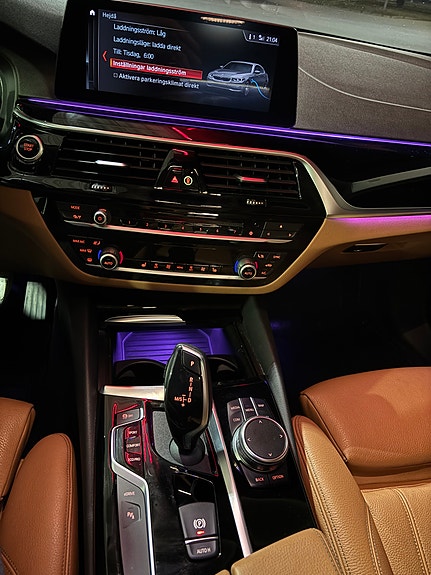 BMW 530e 15 of 15