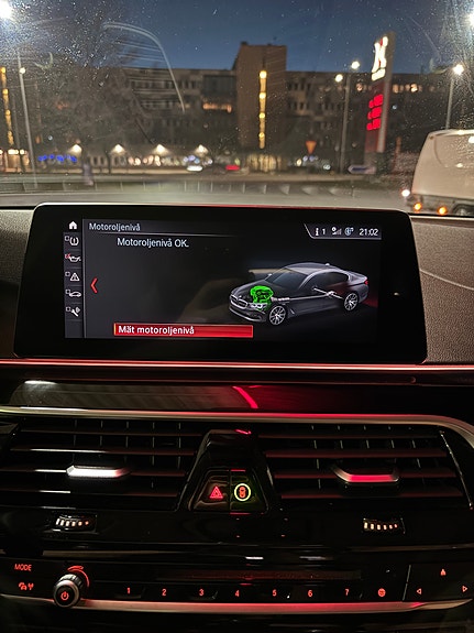 BMW 530e 11 of 15
