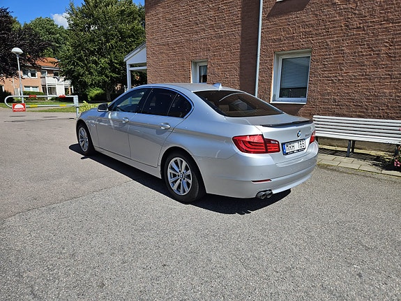 BMW 520d 3 of 8