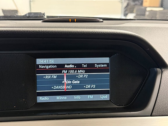 Mercedes-Benz C220 24 of 27