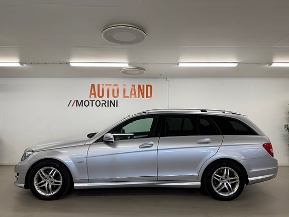 Mercedes-Benz C220 4 of 27