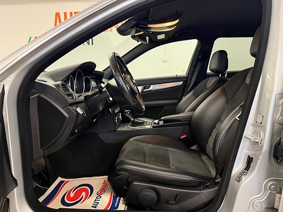 Mercedes-Benz C220 10 of 27
