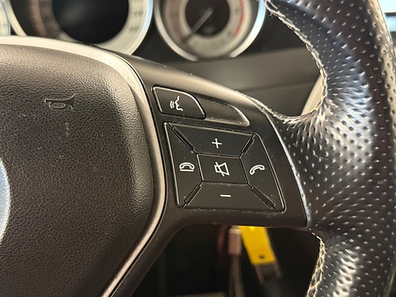 Mercedes-Benz C220 21 of 27
