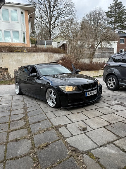 BMW 320d 6 of 7