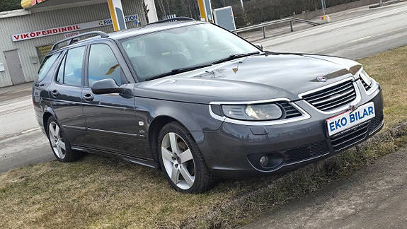 Saab 9-5 3 of 5