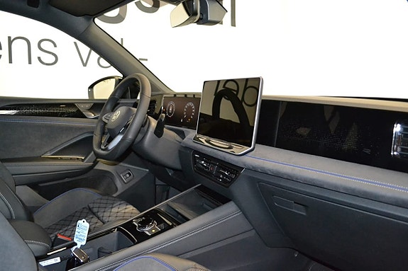 Volkswagen Tiguan 8 of 13