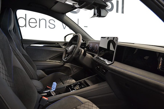 Volkswagen Tiguan 6 of 13