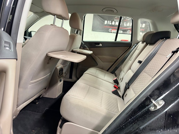 Volkswagen Tiguan 14 of 18
