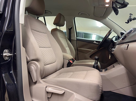 Volkswagen Tiguan 16 of 18
