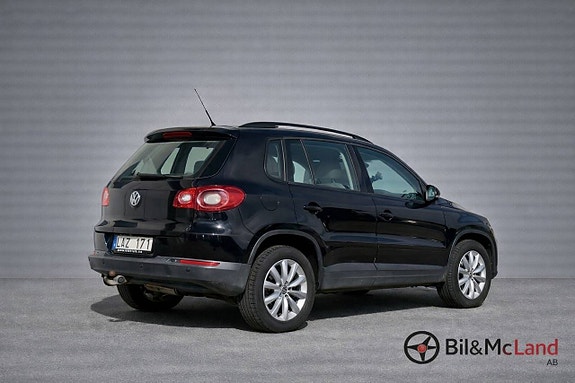 Volkswagen Tiguan 8 of 18