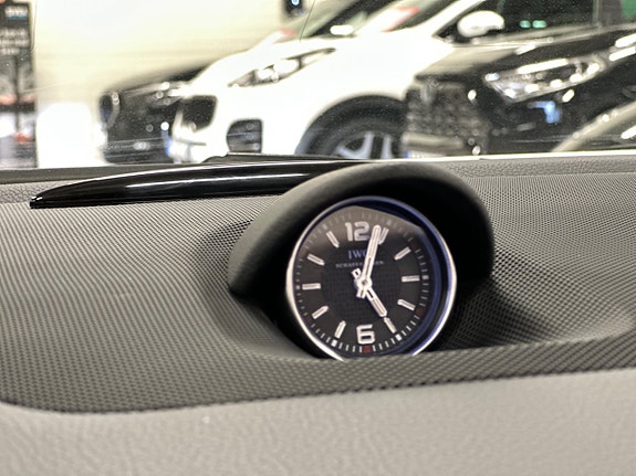 Mercedes-Benz SL63 22 of 26