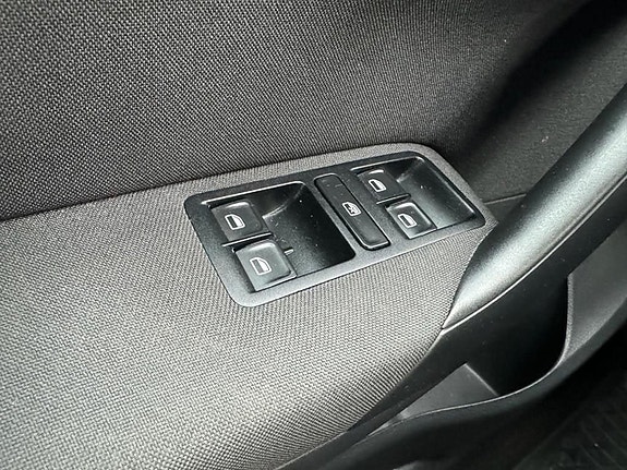 Volkswagen Polo 21 of 22