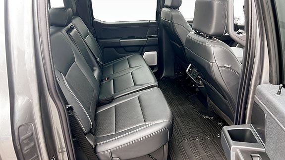 Ford F-150 5 of 9